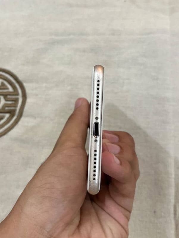 iPhone 7 Plus 4