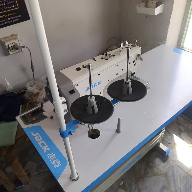 F6 Jack Sewing Machine 1