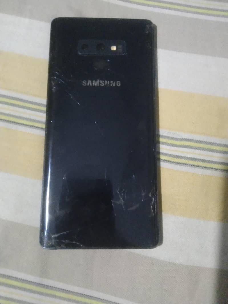 Samsung Mobile Note 9 1