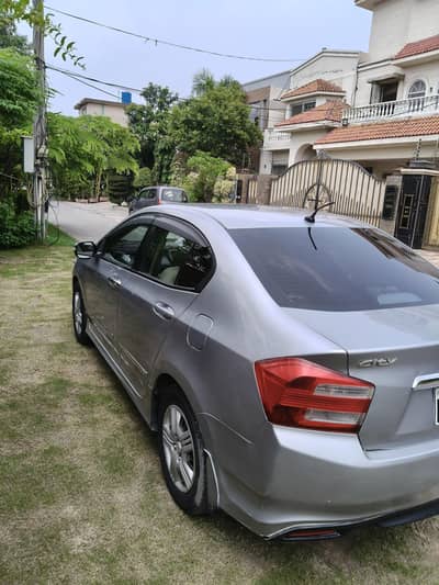 Honda city 1.3 model 2017 manual contact 03014651244