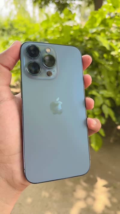 Apple iPhone 13 Pro