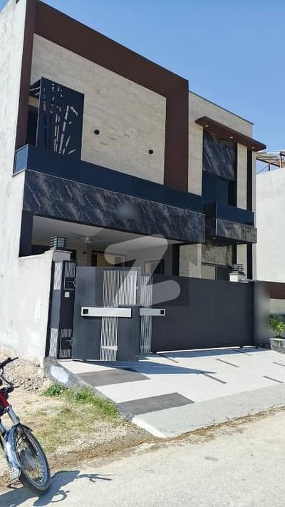 10 Marla Double Heighted Luxury House For Sale