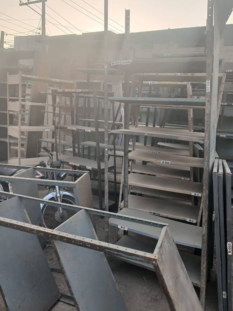 Storage racks 0