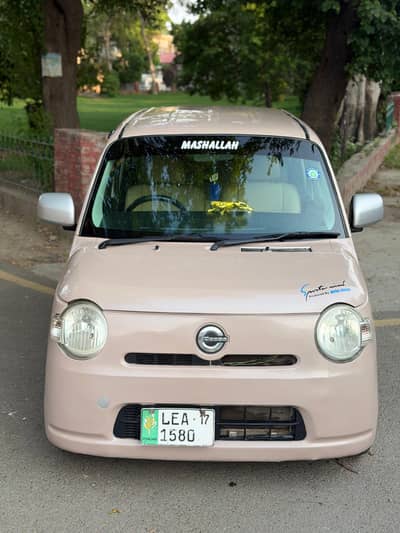 Daihatsu Mira 2010