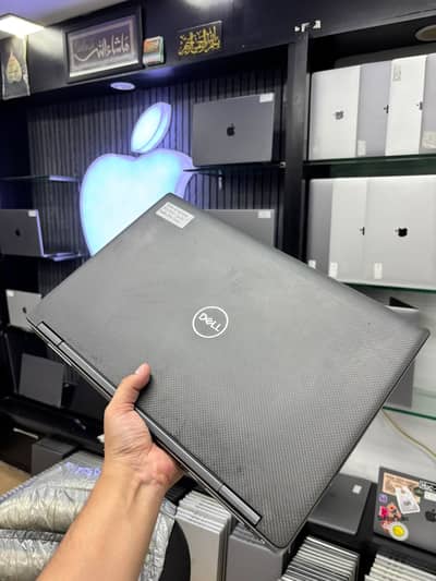 Dell Precision 7540 Xeon E-2276M 32GB RAM | 512GB SSD Quadro RTX 3000