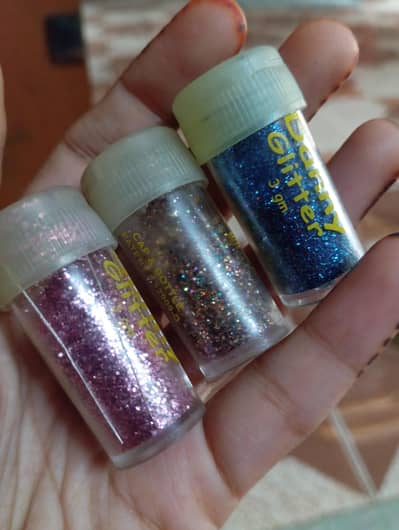 All Glitters (Dust, Chunks, Hearts)