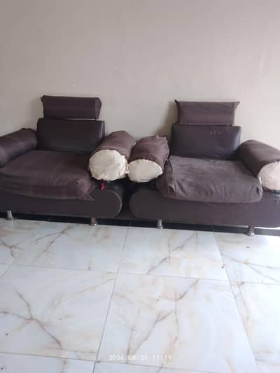 Strong and beautiful sofa set