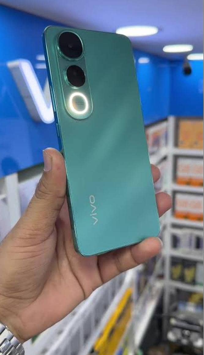 V50 lite complete box available 0