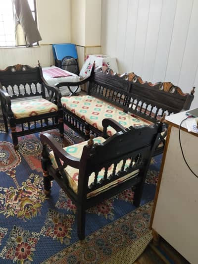 Chunyoti sofa 5 seet Made of pure wood phone number03424072051