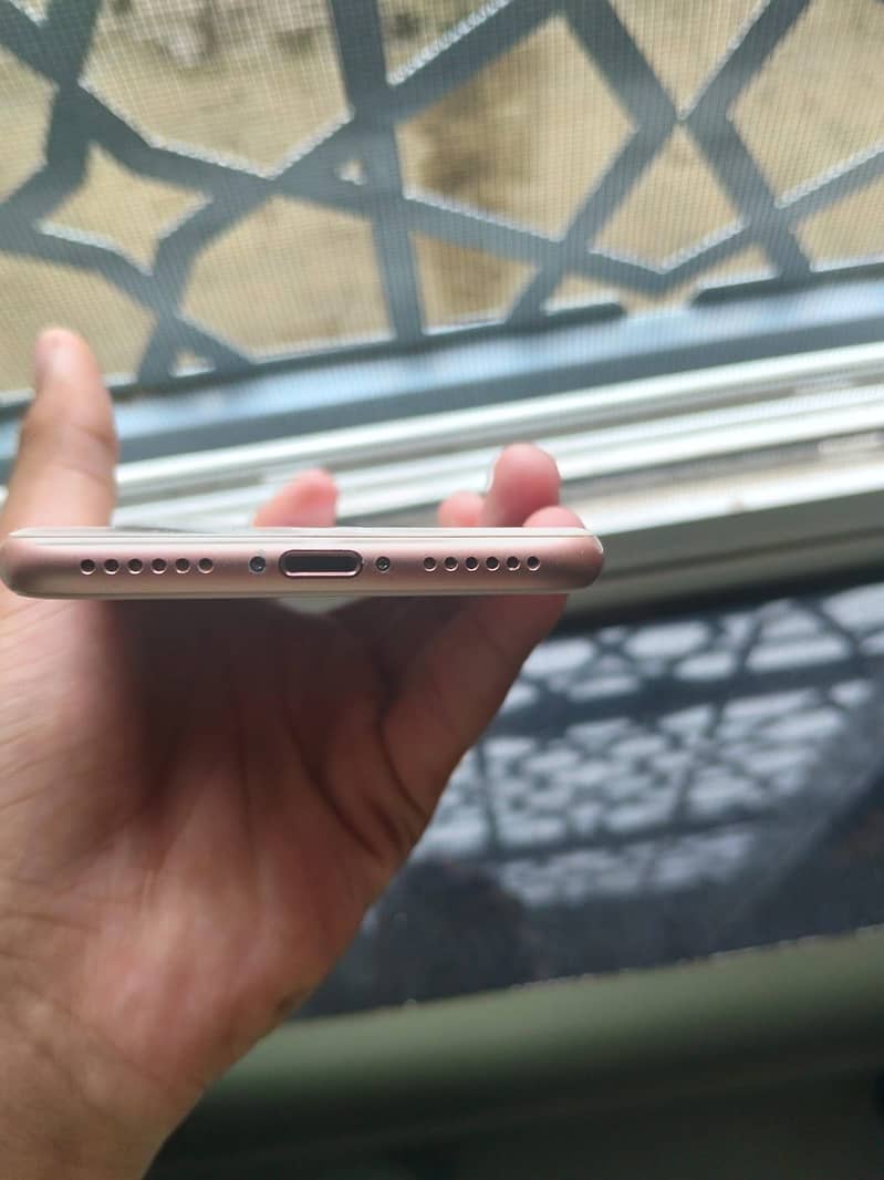 Apple iPhone 8 sim warking 4