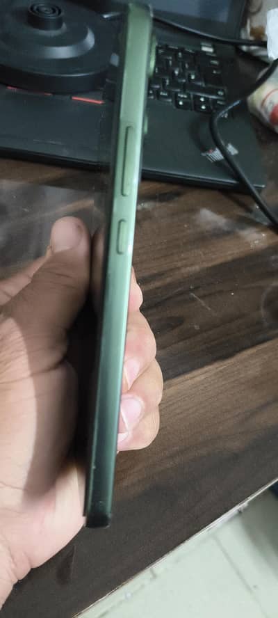 Vivo Y400