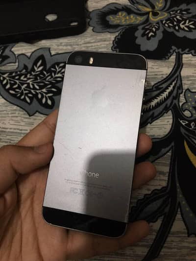 Apple iPhone 5s