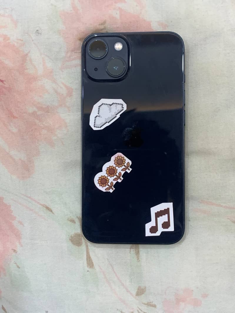 Apple iPhone 13 1