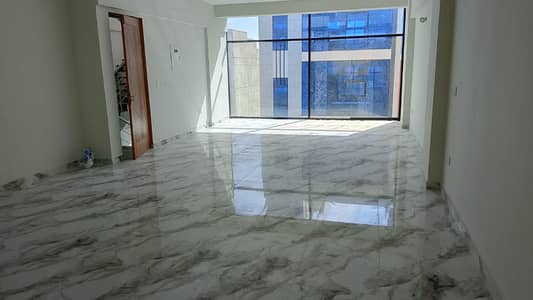 Office for rent 1020 sq feet Al murtaza commercial dha phase 8 Karachi