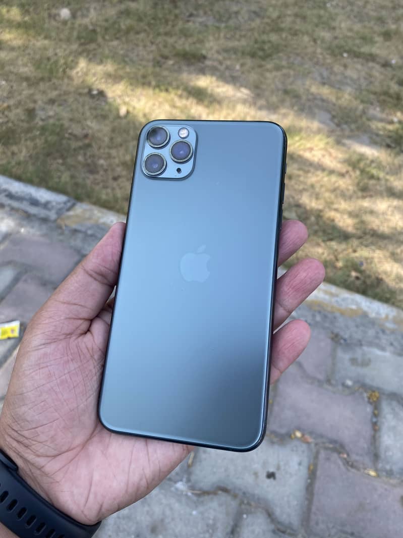 Apple iPhone 11 Pro Max 0