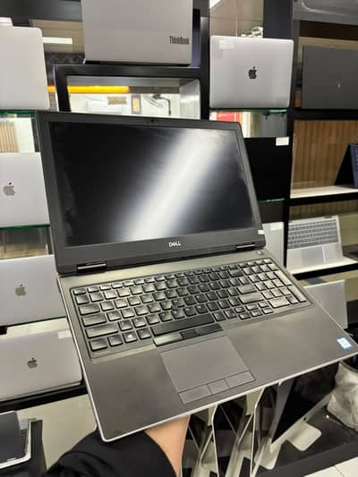 Dell Precision 7540 Core i9 9th Gen 16GB / 512GB Quadro RTX 3000 4GB