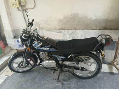suzuki GS 150