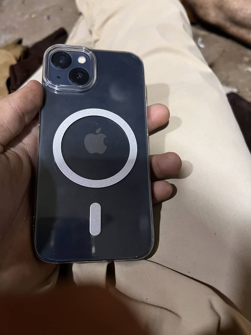 Apple iPhone 13 0