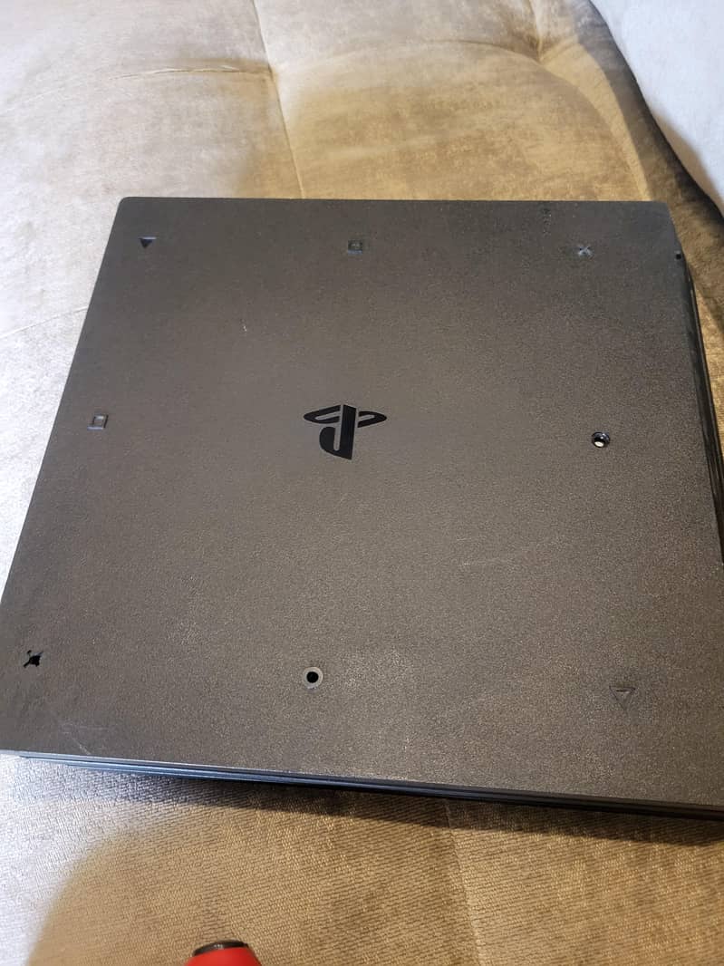 ps4 pro.   negotiation available 1