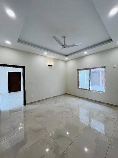 Brand New 350 Square Yards House Available In Falcon Complex New Malir For sale