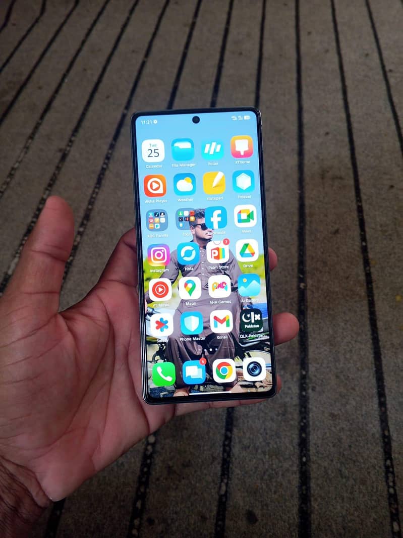 Infinix Note 40 5