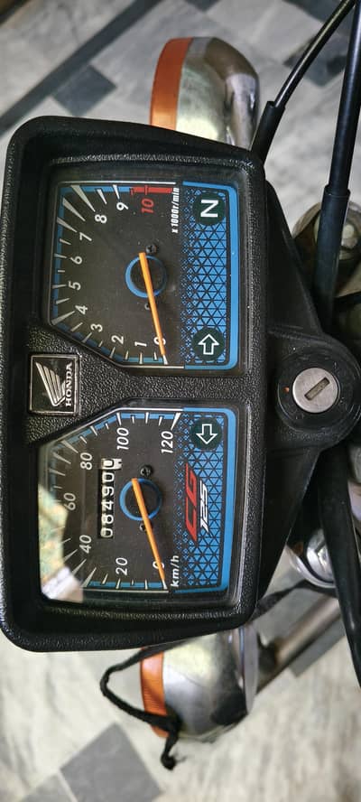 Honda 125 2024 total genuine fresh bike