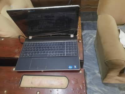HP CORE I3