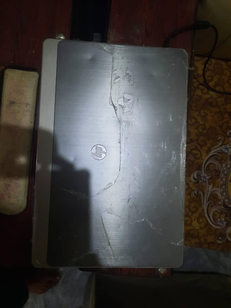 HP CORE I3 2