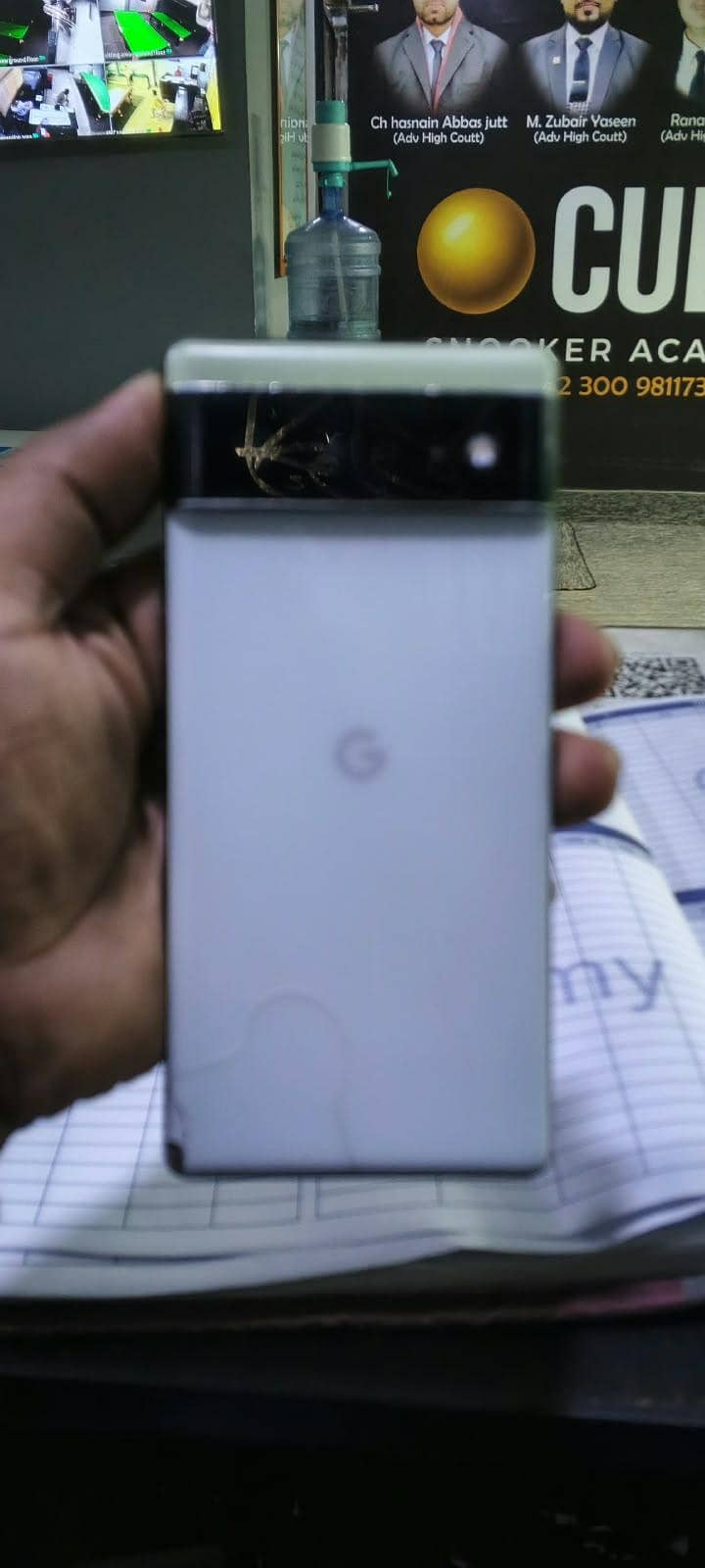 Google Pixel 6 4