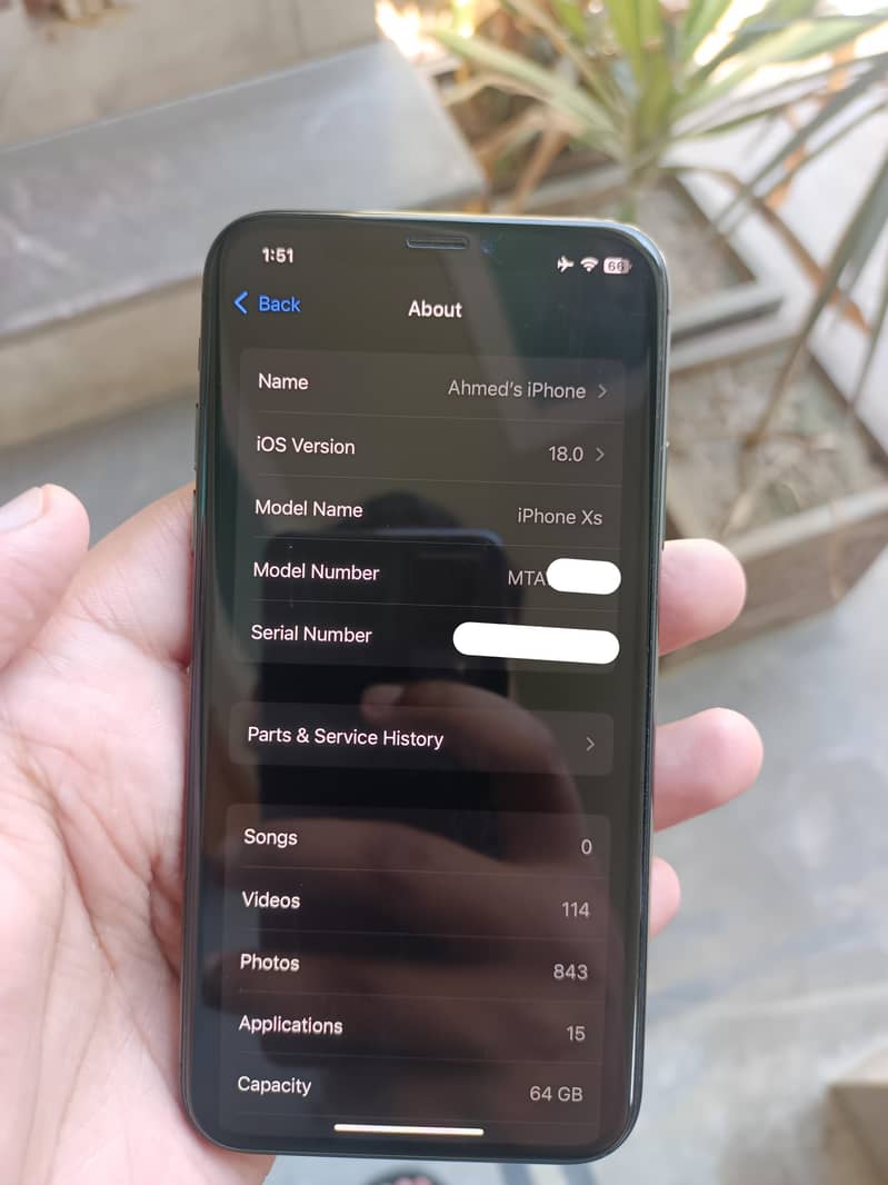 Apple iPhone XS 4