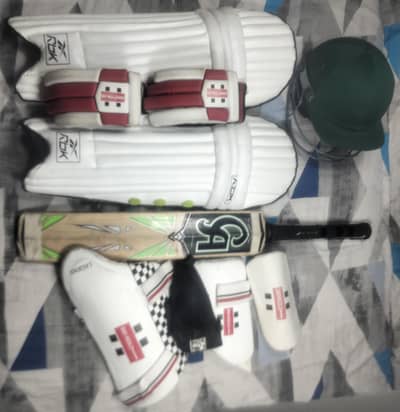 Hardball cricket kit
