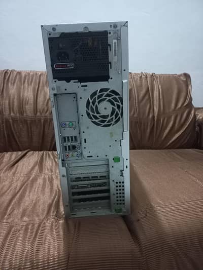 Hp Z400 Headless server/Gamming pc