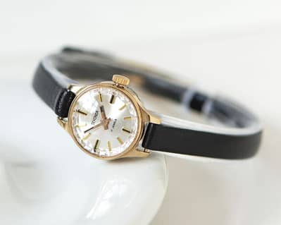 Small Woman Watch Sekonda 17 Jewels