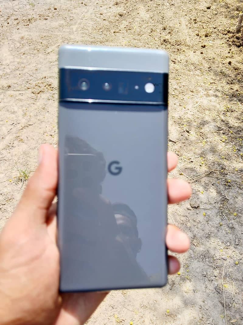 Google Pixel 6 Pro 2