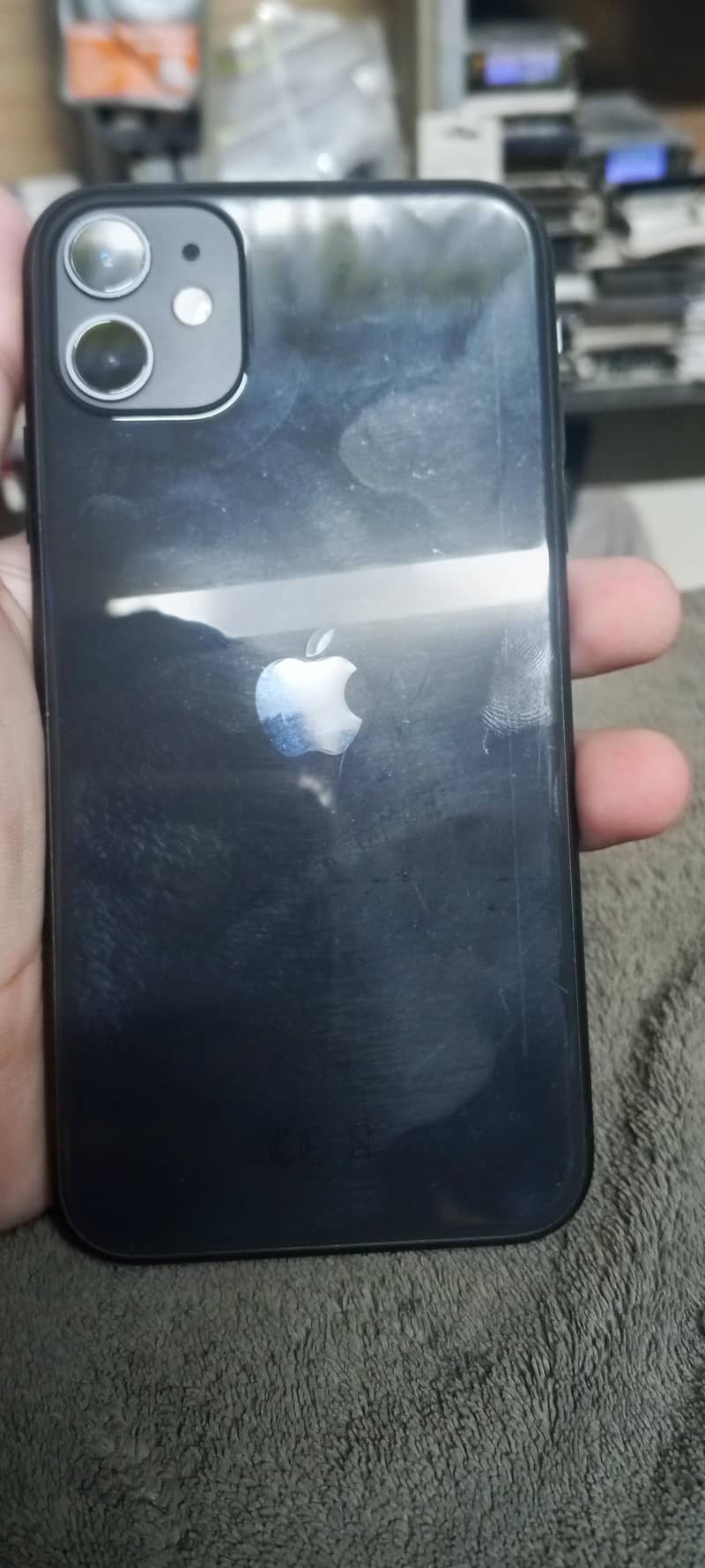 Apple iPhone 11 0