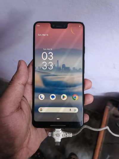 Google Pixel 3 XL, patched, back broken , 4/64 good condition