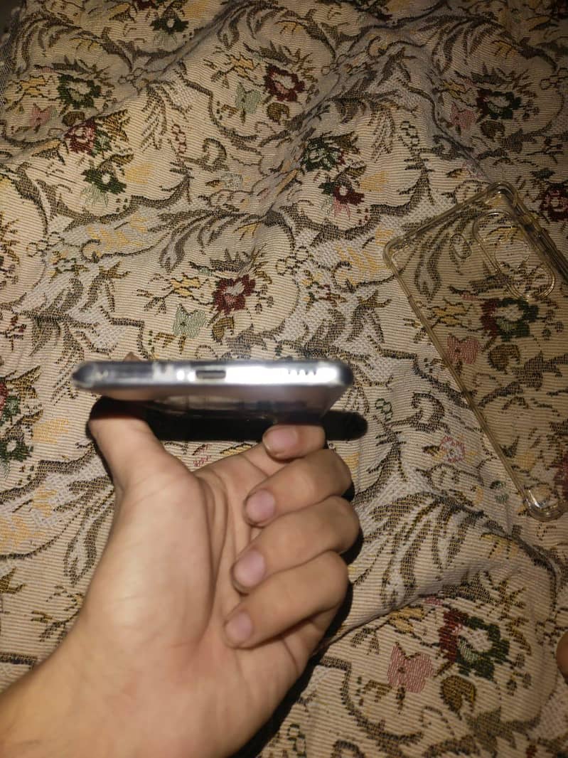 Tecno CAMON 40 Pro 3