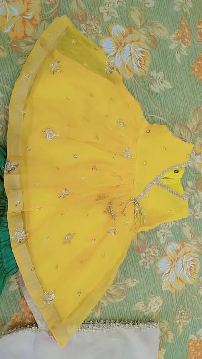 Mehndi dress for 3 year girl.