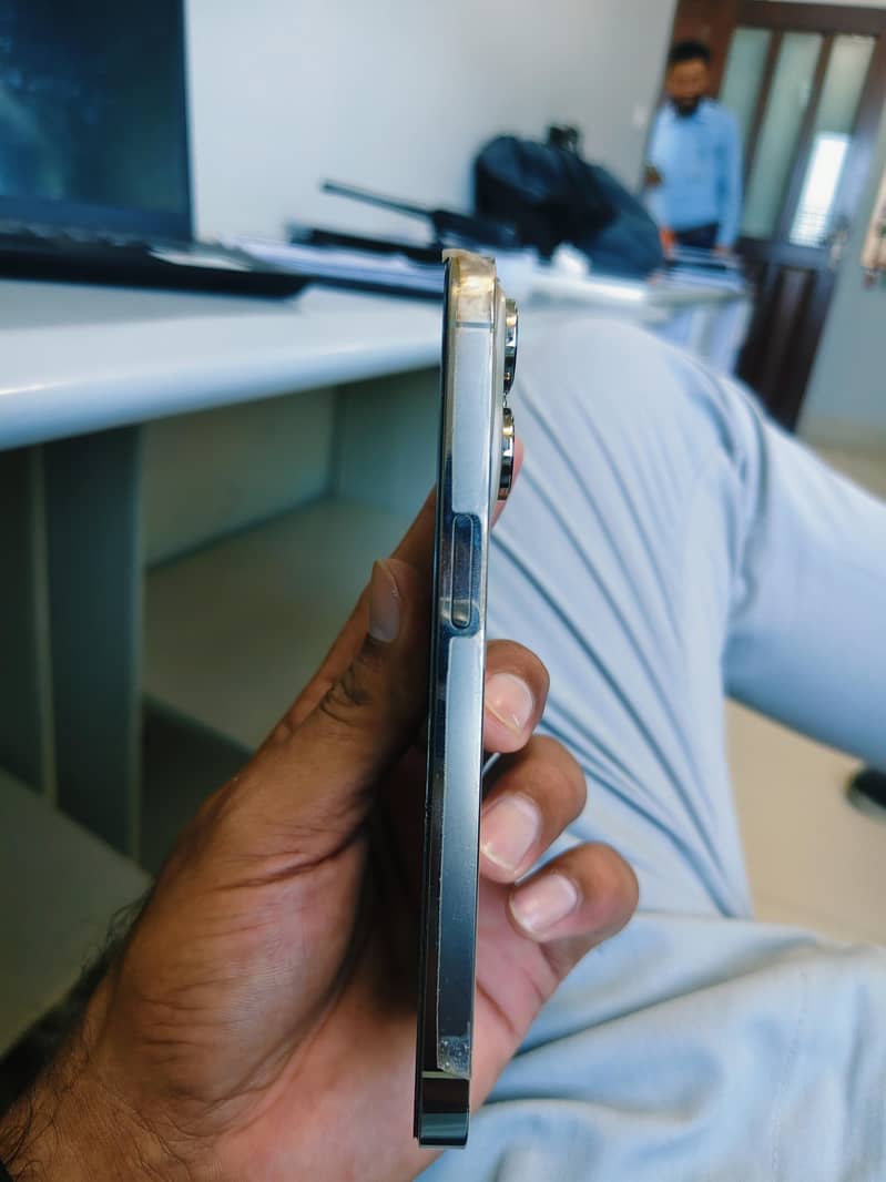 Apple iPhone 14 Pro 5