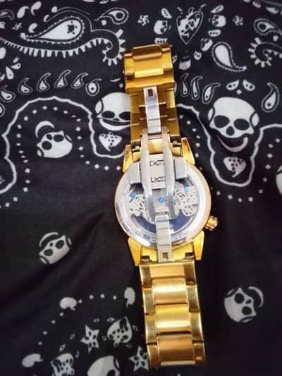 Hoursly trending watch 