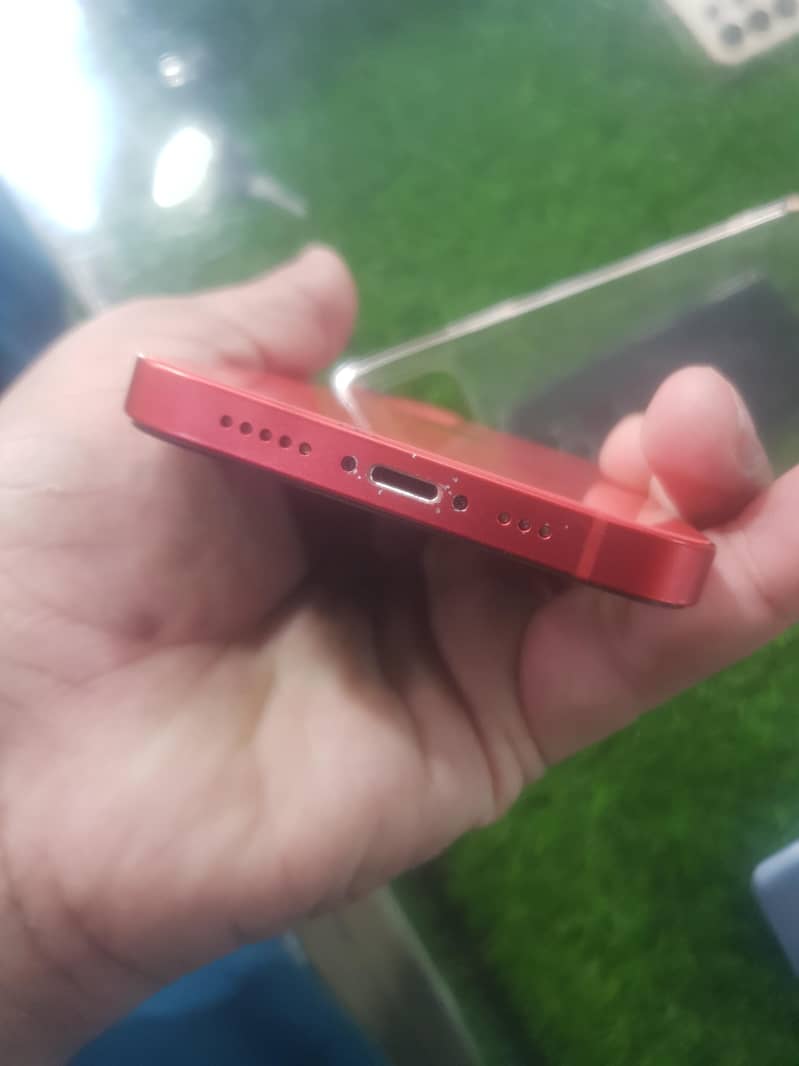 Apple iPhone 12 5