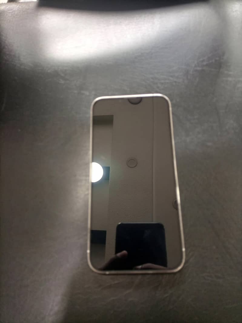 Apple iPhone 13 Pro Max 6