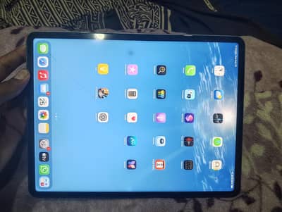 Ipad pro M1 chip 5th generation 12.9 inc
