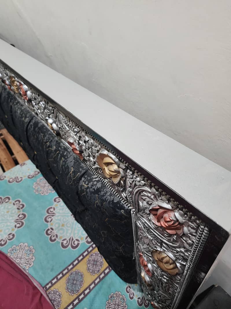Bed for sall 2