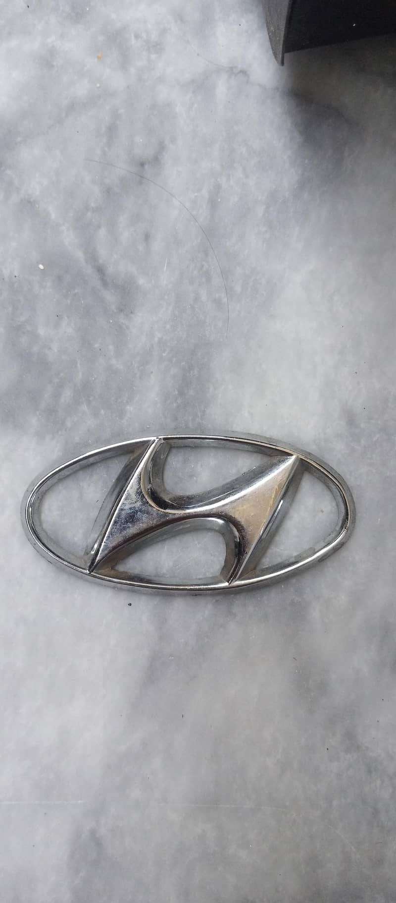 Hyundai monogram 0