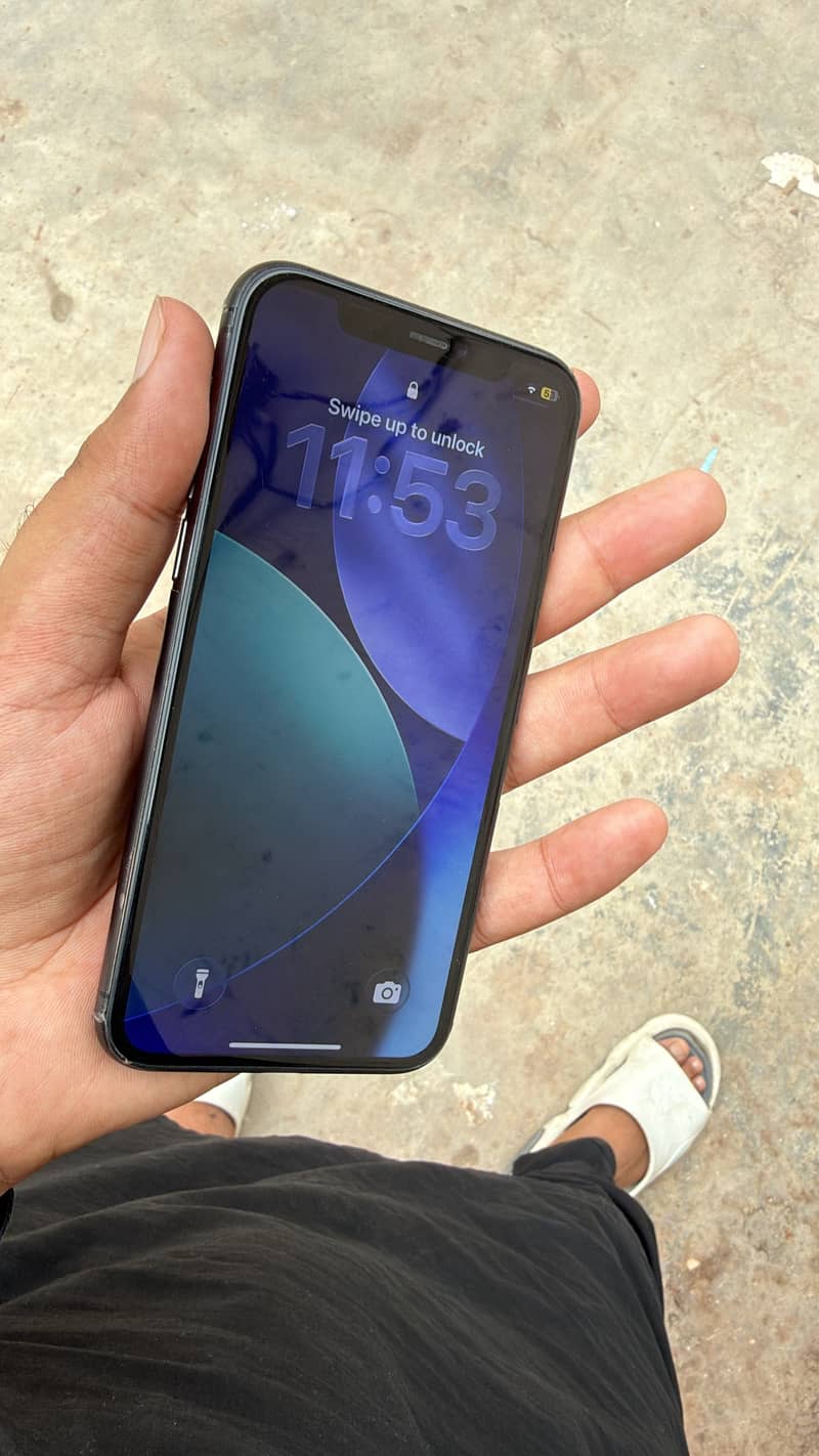 iPhone 11 Pro 2