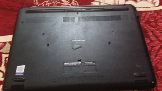 10/10 condition 8gb ram 250ssd teach screen