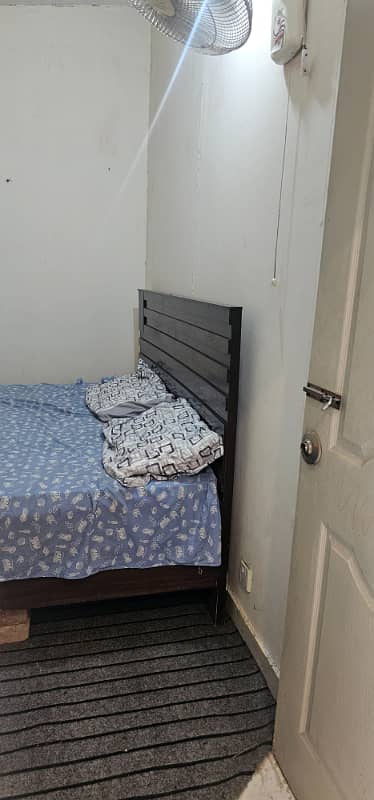 Awami villa 2 sami furnished for rent bahria town