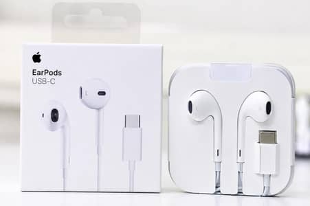 Apple EarPods (Type-C) – Original Wired Earphones