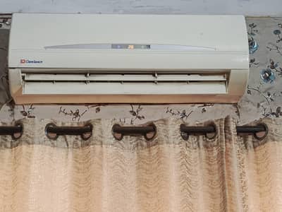 Dawlance 1.5 ton non inverter AC